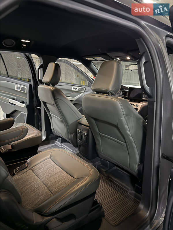 Внедорожник / Кроссовер Ford Explorer 2023 в Тернополе