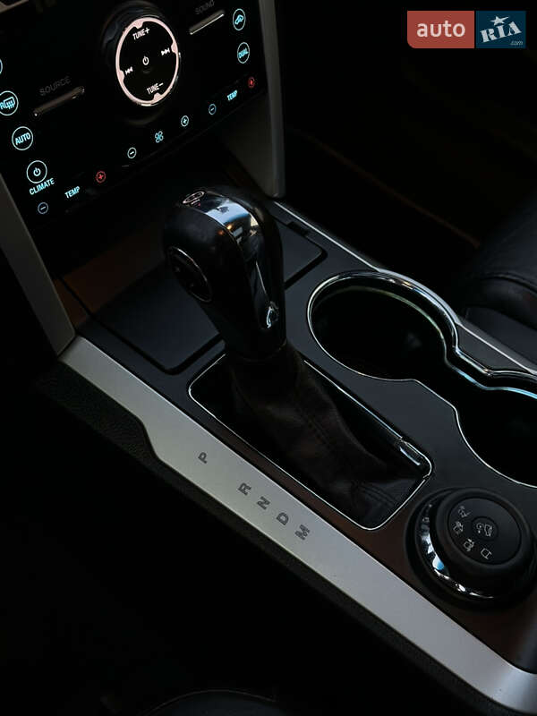 Позашляховик / Кросовер Ford Explorer 2015 в Луцьку фото 15 Позашляховик / Кросовер Ford Explorer 2015 в Луцьку