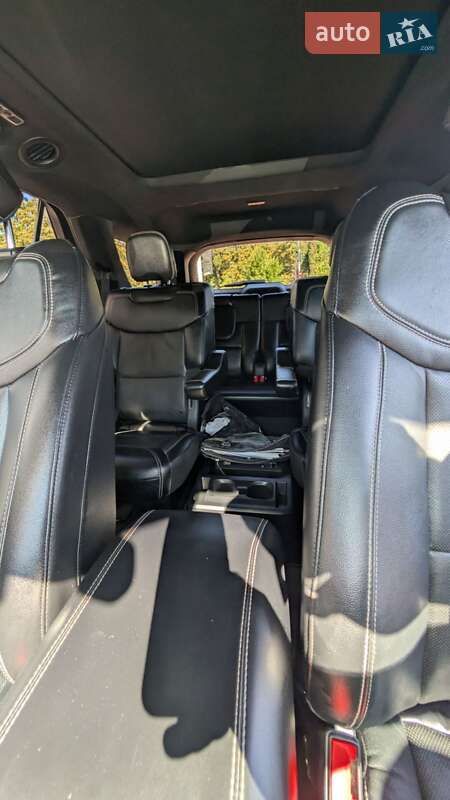 Позашляховик / Кросовер Ford Explorer 2020 в Чернігові