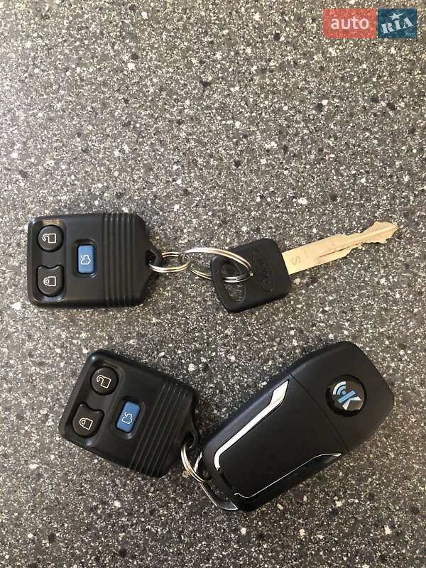 Внедорожник / Кроссовер Ford Explorer 2017 в Владимирце