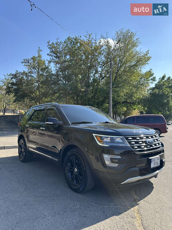 Внедорожник / Кроссовер Ford Explorer 2016 в 