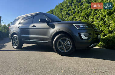 Внедорожник / Кроссовер Ford Explorer 2016 в 