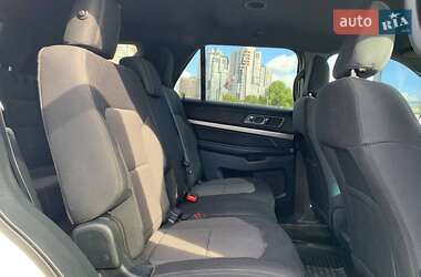 Внедорожник / Кроссовер Ford Explorer 2018 в 