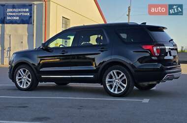 Внедорожник / Кроссовер Ford Explorer 2016 в 