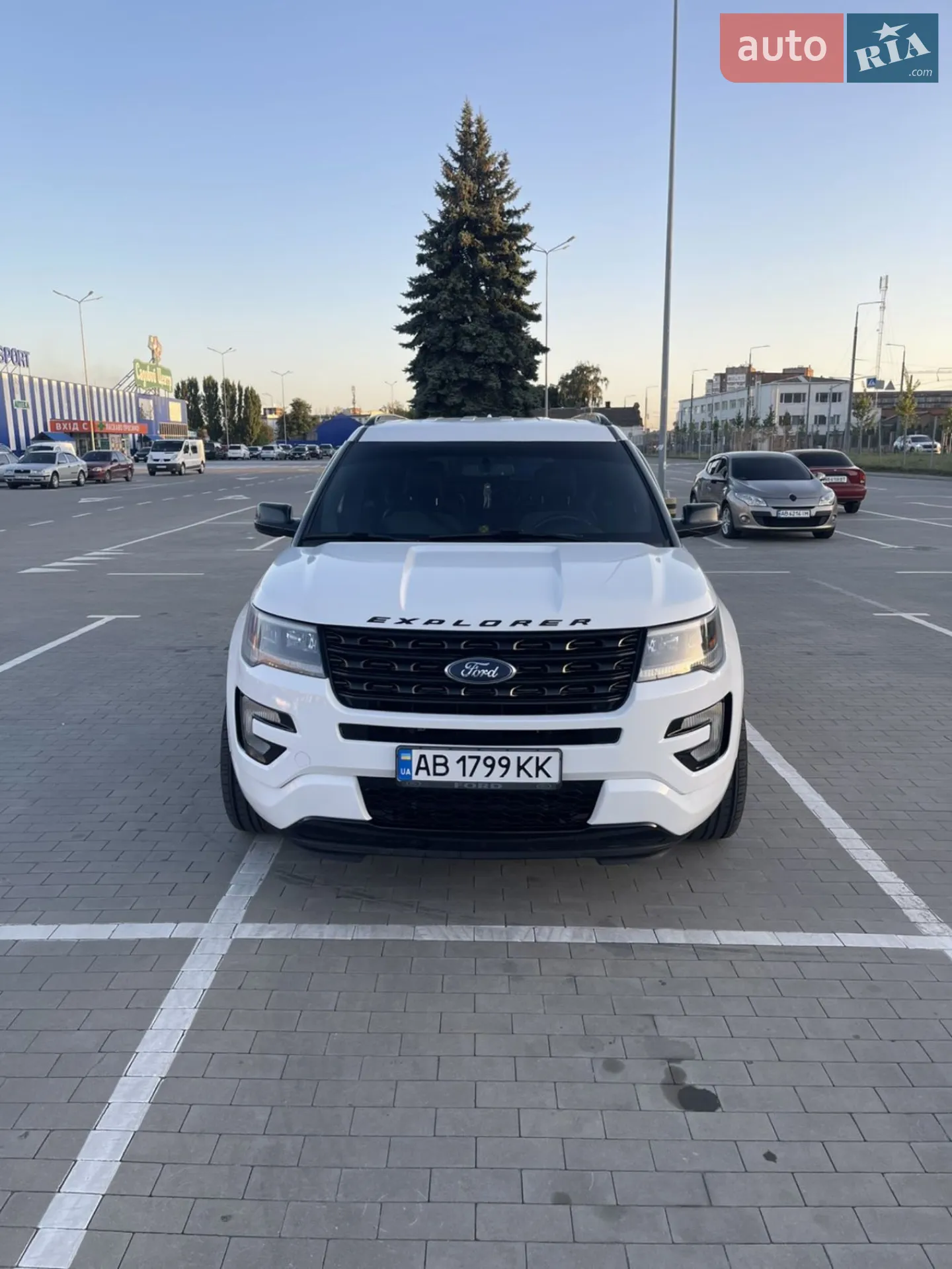 2015 Ford Explorer - мініатюра 16