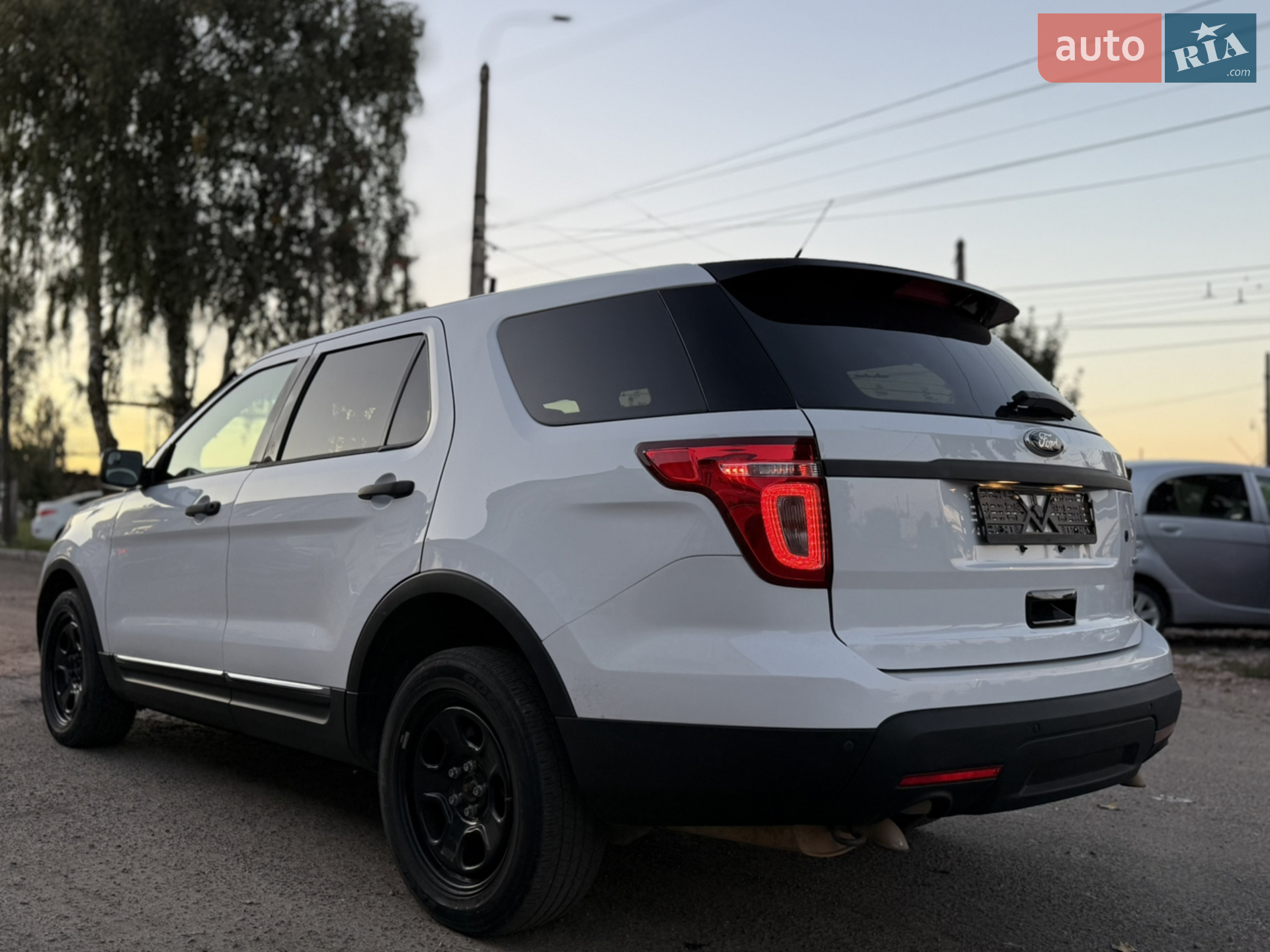 2015 Ford Explorer - мініатюра 3