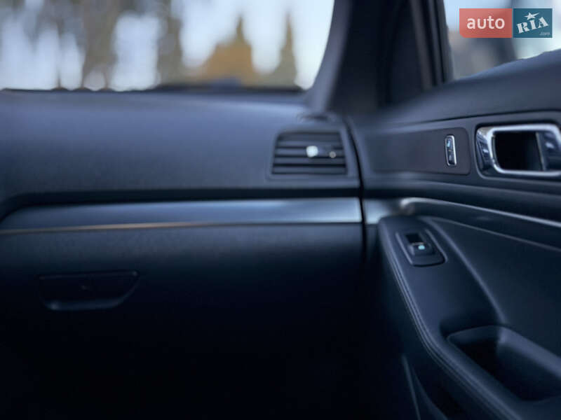 Внедорожник / Кроссовер Ford Explorer 2015 в Житомире фото 28 Внедорожник / Кроссовер Ford Explorer 2015 в Житомире