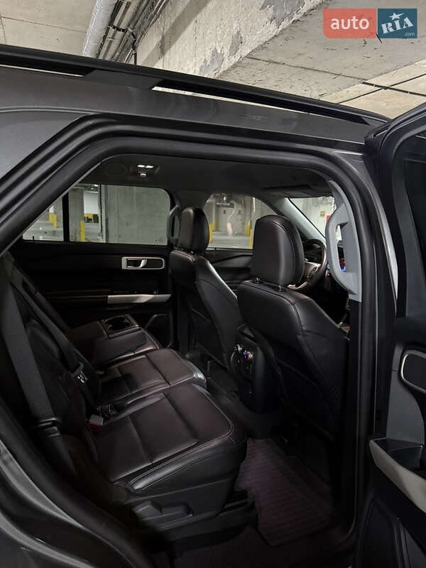 Внедорожник / Кроссовер Ford Explorer 2021 в Тернополе