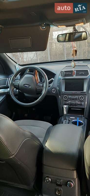 Внедорожник / Кроссовер Ford Explorer 2017 в Белой Церкви