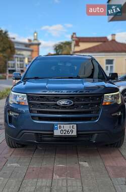 Внедорожник / Кроссовер Ford Explorer 2018 в 