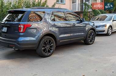 Позашляховик / Кросовер Ford Explorer 2018 в Полтаві