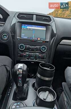 Внедорожник / Кроссовер Ford Explorer 2018 в 