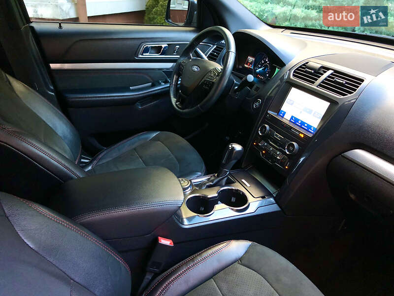 Внедорожник / Кроссовер Ford Explorer 2019 в Киеве