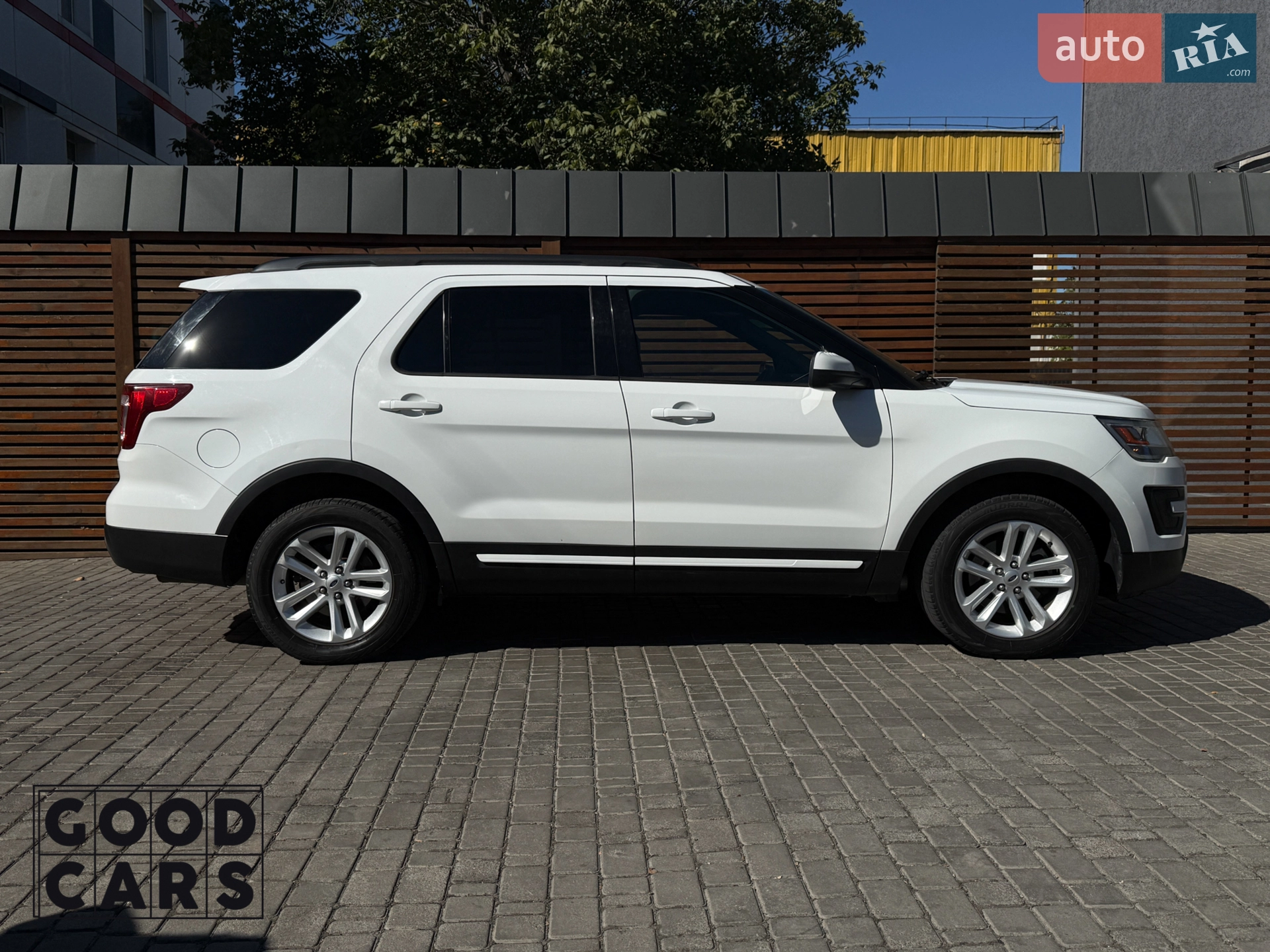 2017 Ford Explorer - мініатюра 8