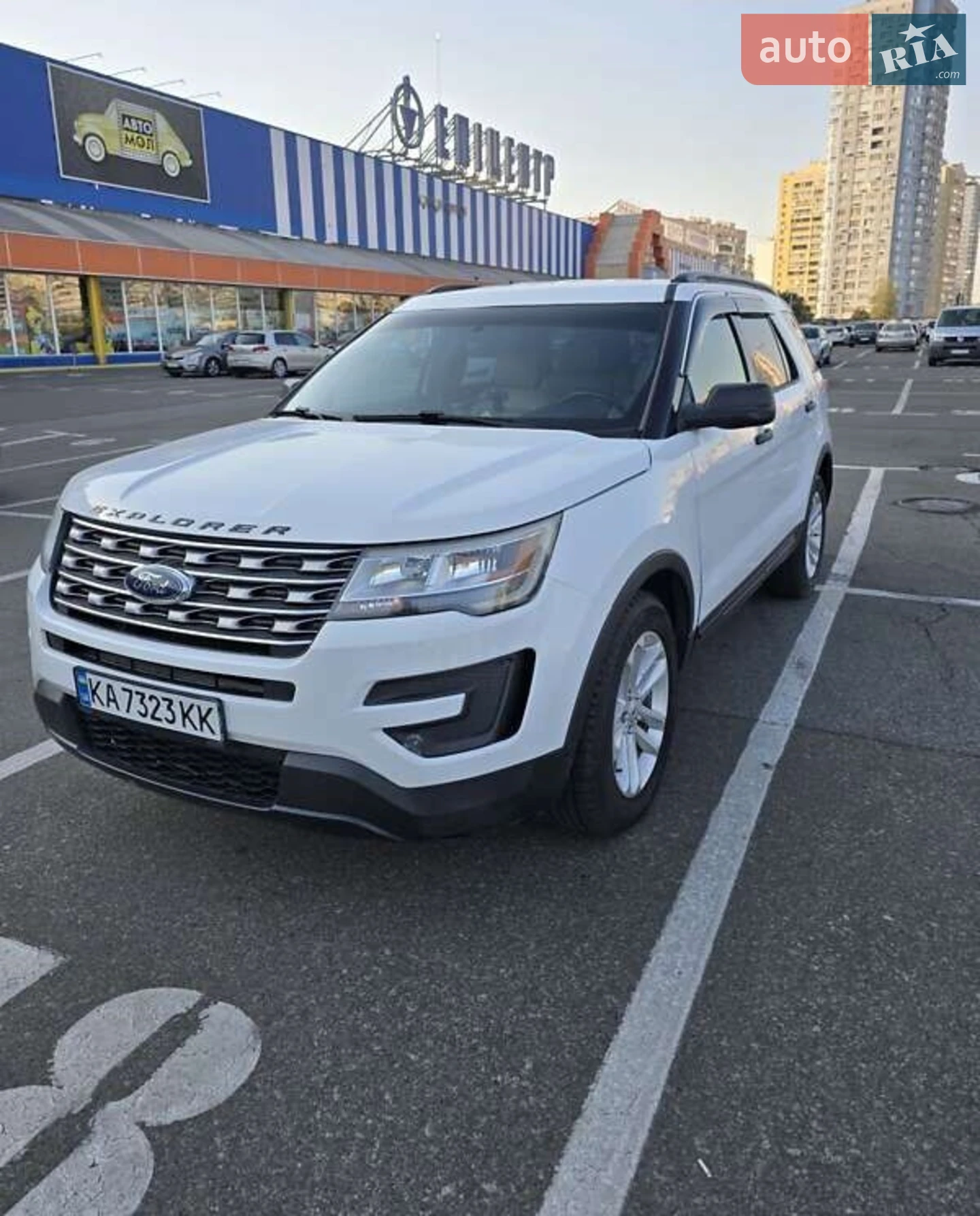 2017 Ford Explorer - мініатюра 3