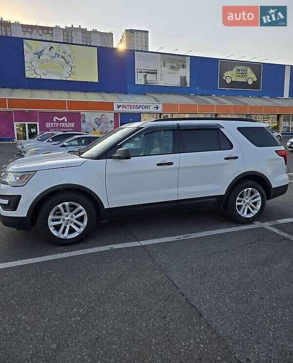 Внедорожник / Кроссовер Ford Explorer 2017 в Львове