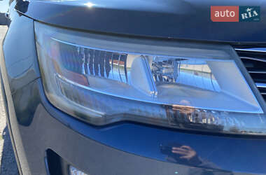 Внедорожник / Кроссовер Ford Explorer 2017 в 