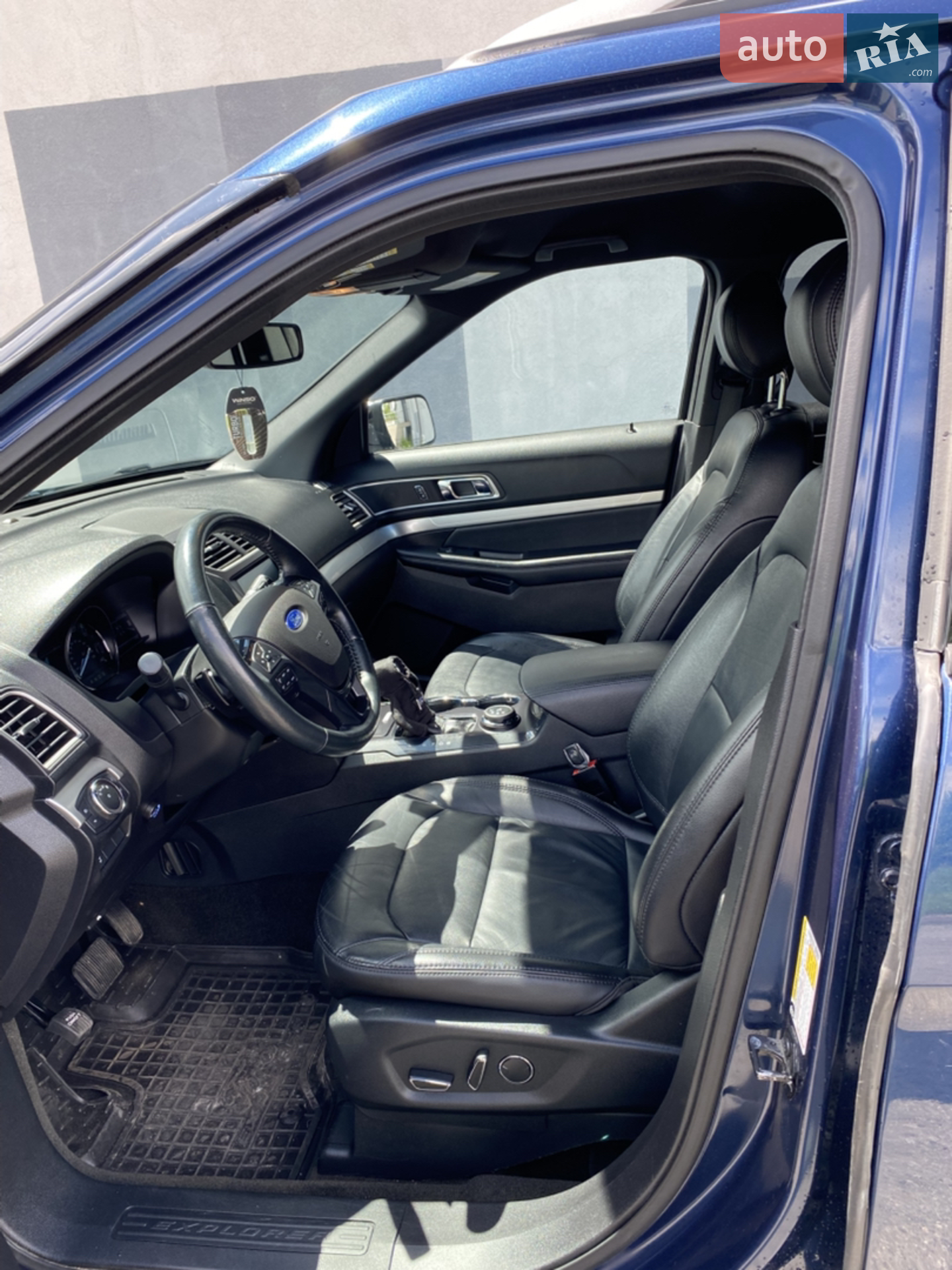 2017 Ford Explorer - мініатюра 25