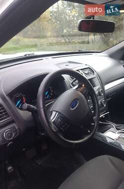 Внедорожник / Кроссовер Ford Explorer 2018 в 