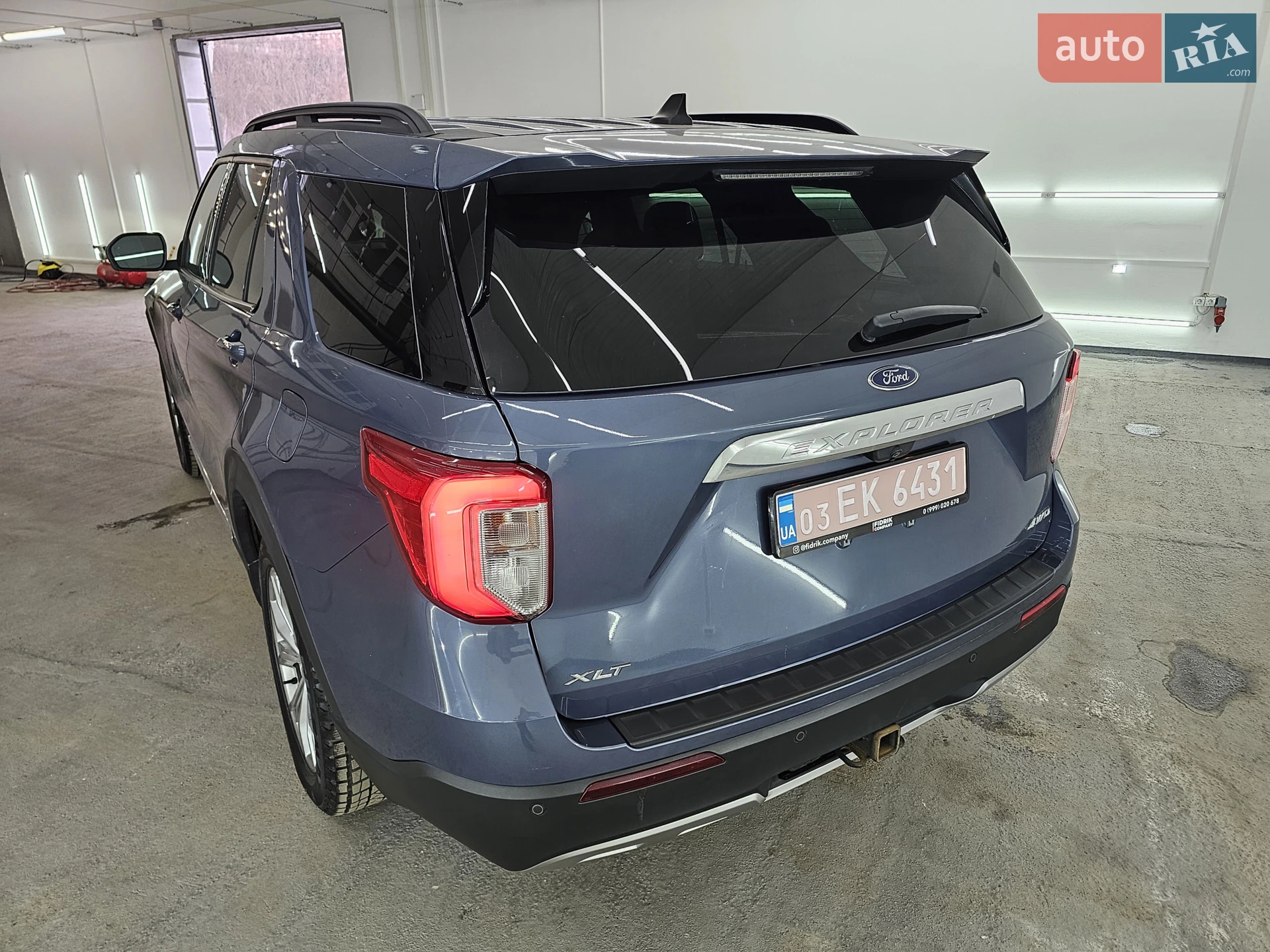 2021 Ford Explorer - мініатюра 18