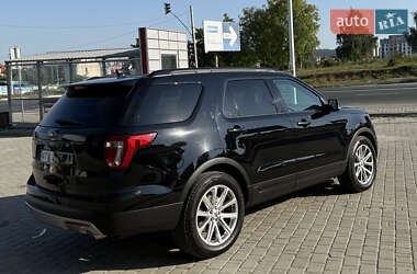 Позашляховик / Кросовер Ford Explorer 2017 в Івано-Франківську