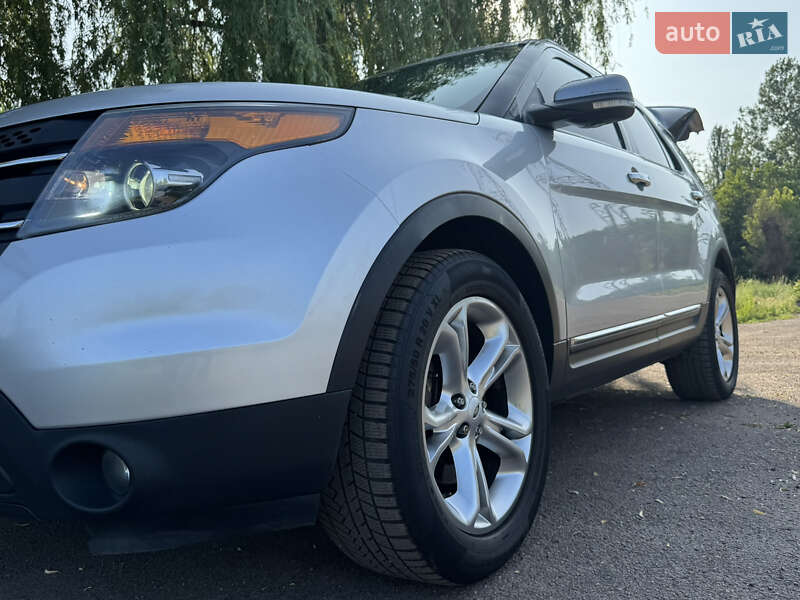 Позашляховик / Кросовер Ford Explorer 2013 в Кривому Розі