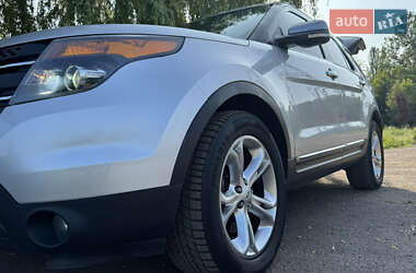 Внедорожник / Кроссовер Ford Explorer 2013 в 