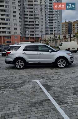 Позашляховик / Кросовер Ford Explorer 2017 в  фото 37 Позашляховик / Кросовер Ford Explorer 2017 в