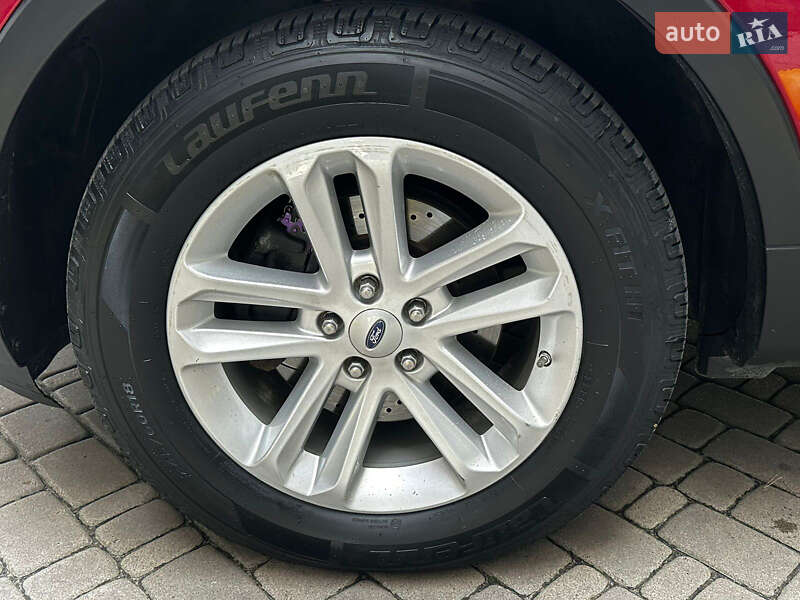 Внедорожник / Кроссовер Ford Explorer 2015 в Киеве
