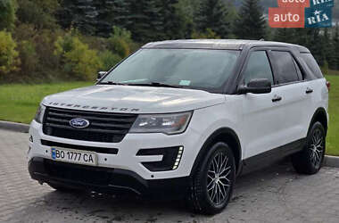 Внедорожник / Кроссовер Ford Explorer 2016 в 