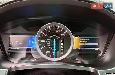 Позашляховик / Кросовер Ford Explorer 2013 в 