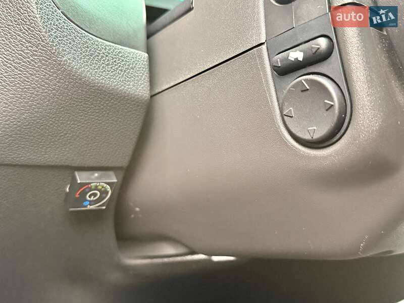 Внедорожник / Кроссовер Ford Explorer 2013 в Харькове
