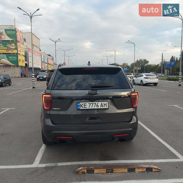 Внедорожник / Кроссовер Ford Explorer 2016 в Днепре