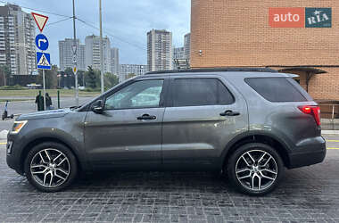 Внедорожник / Кроссовер Ford Explorer 2017 в 