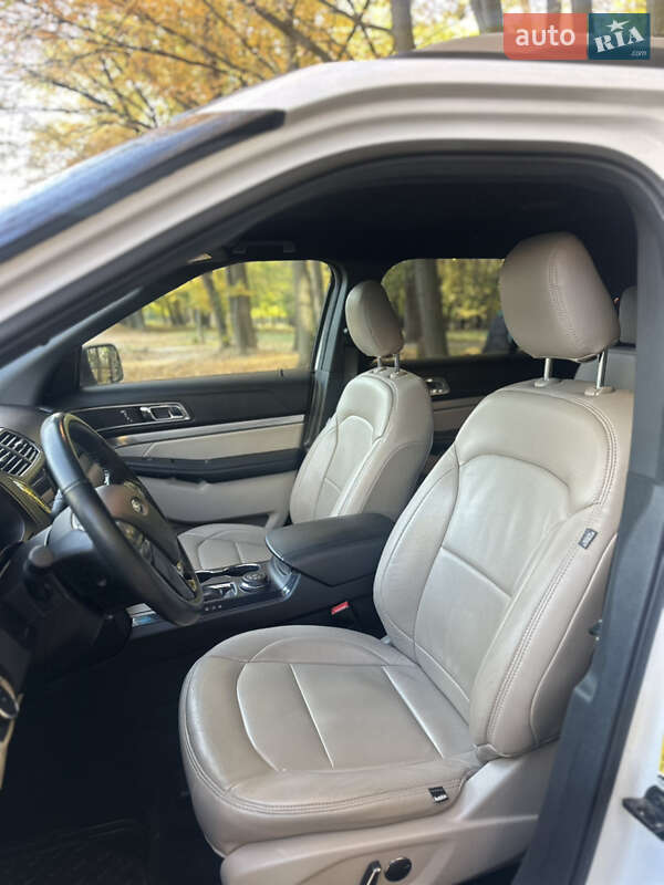 Позашляховик / Кросовер Ford Explorer 2018 в Івано-Франківську фото 8 Позашляховик / Кросовер Ford Explorer 2018 в Івано-Франківську