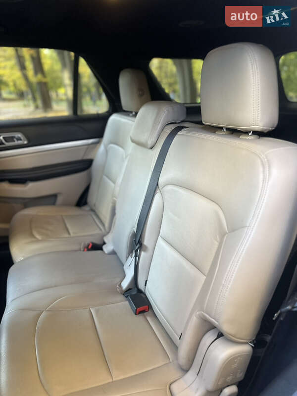 Позашляховик / Кросовер Ford Explorer 2018 в Івано-Франківську фото 11 Позашляховик / Кросовер Ford Explorer 2018 в Івано-Франківську