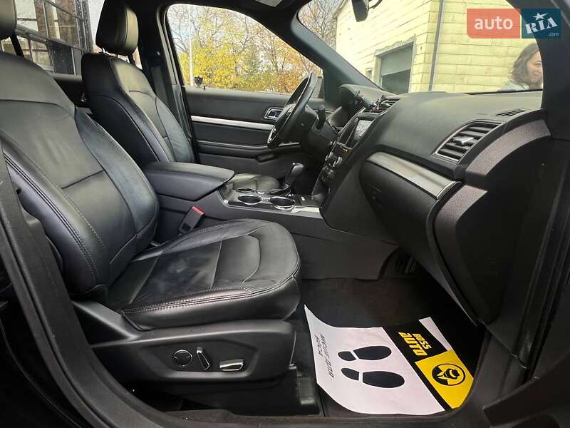 Внедорожник / Кроссовер Ford Explorer 2018 в Ивано-Франковске фото 8 Внедорожник / Кроссовер Ford Explorer 2018 в Ивано-Франковске