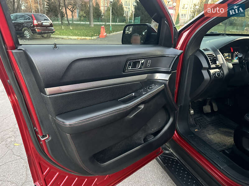 Позашляховик / Кросовер Ford Explorer 2016 в Вінниці