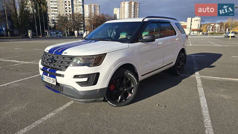 Позашляховик / Кросовер Ford Explorer 2016 в Броварах