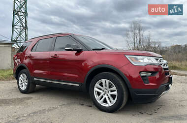 Позашляховик / Кросовер Ford Explorer 2018 в Рівному