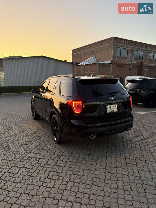 Внедорожник / Кроссовер Ford Explorer 2018 в Черновцах