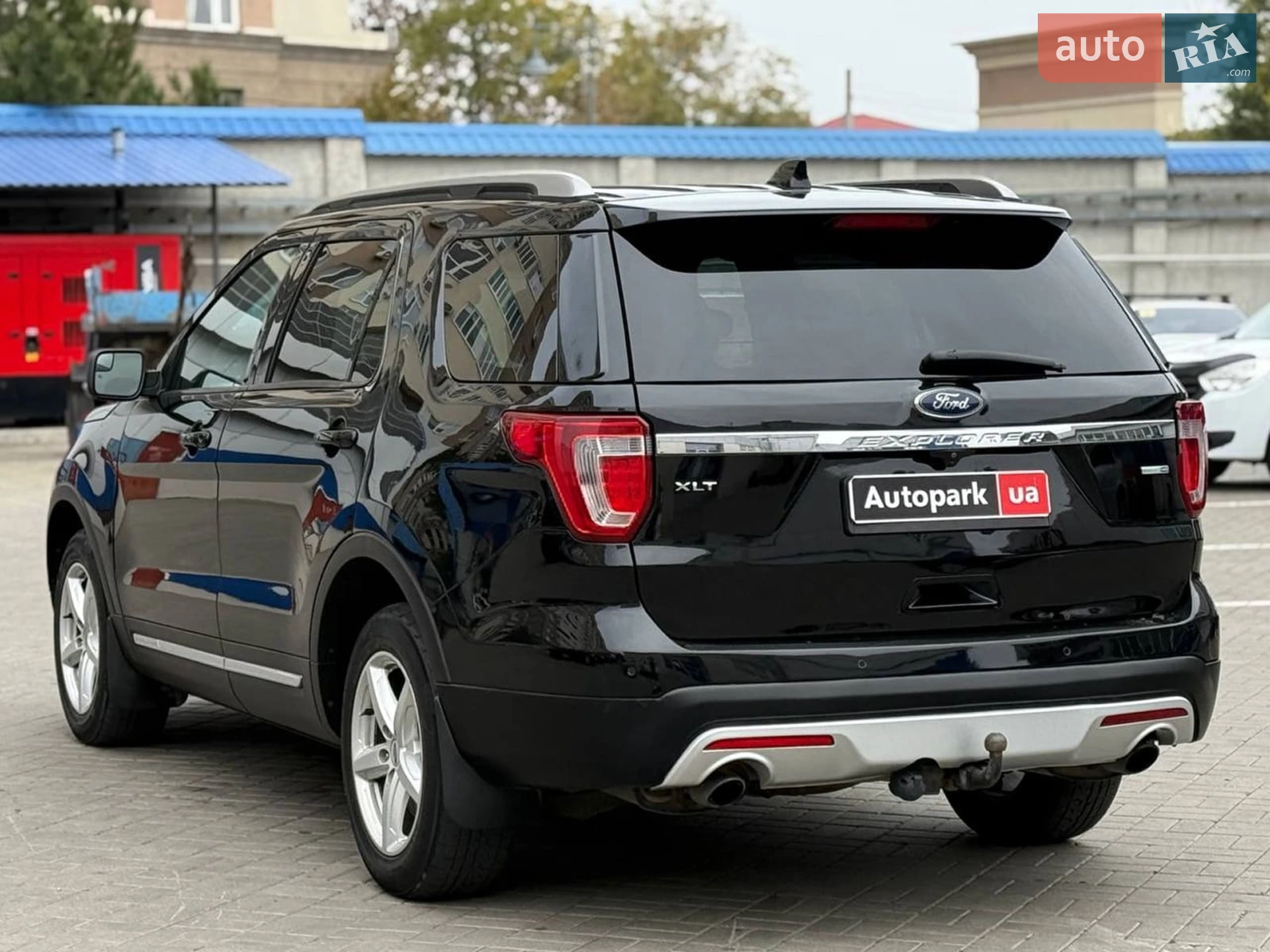 2016 Ford Explorer - мініатюра 5