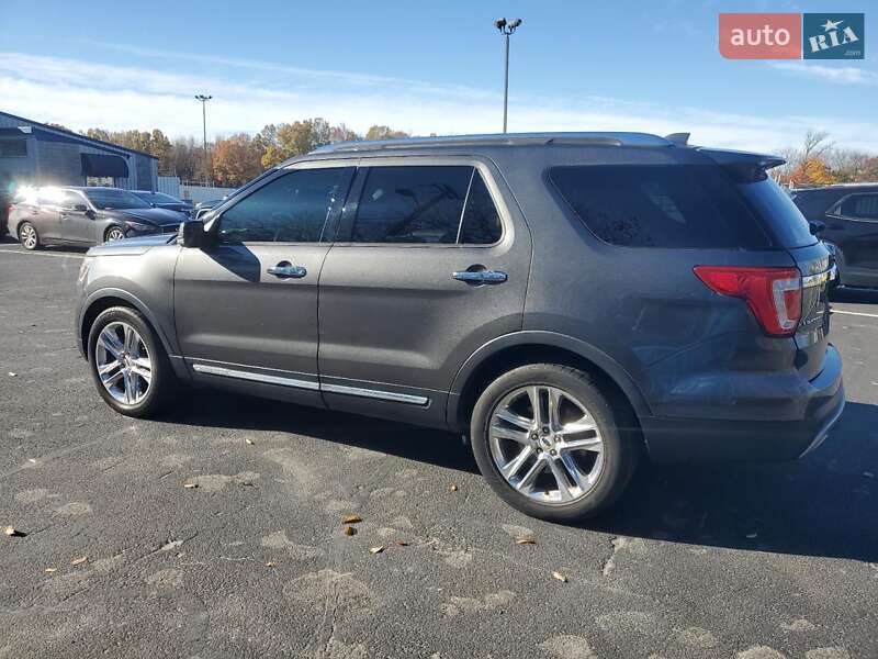 Внедорожник / Кроссовер Ford Explorer 2016 в Львове