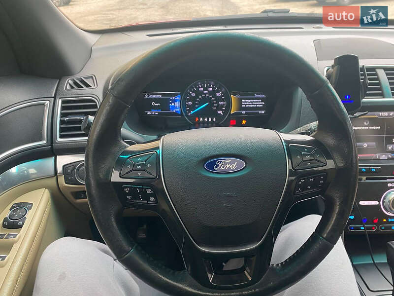 Внедорожник / Кроссовер Ford Explorer 2016 в Киеве