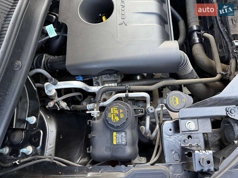 Внедорожник / Кроссовер Ford Explorer 2017 в Киеве фото 35 Внедорожник / Кроссовер Ford Explorer 2017 в Киеве