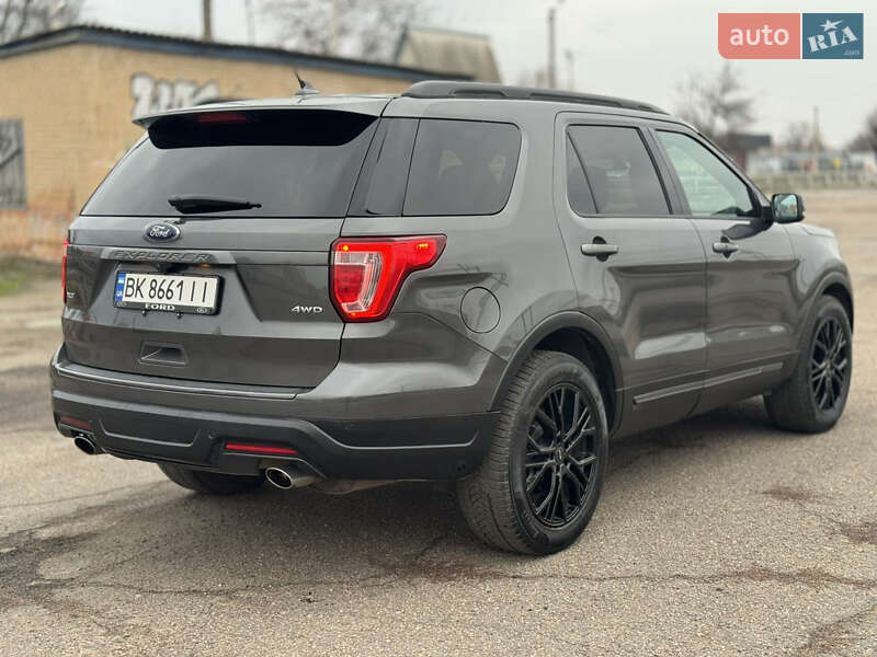 Внедорожник / Кроссовер Ford Explorer 2018 в Попельне фото 17 Внедорожник / Кроссовер Ford Explorer 2018 в Попельне