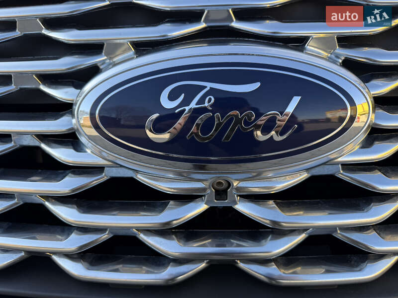 Внедорожник / Кроссовер Ford Explorer 2019 в Ковеле