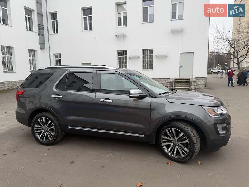 Внедорожник / Кроссовер Ford Explorer 2016 в Киеве