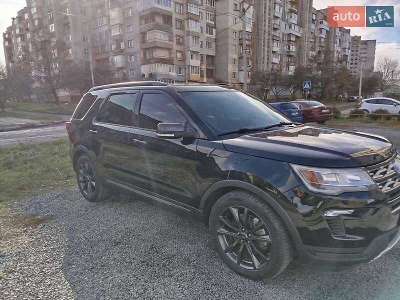 Позашляховик / Кросовер Ford Explorer 2018 в Шептицькому