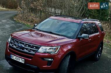 Позашляховик / Кросовер Ford Explorer 2018 в Стрию